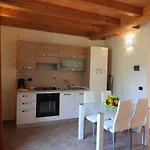 Tasel With Heated Pool Apartamento *