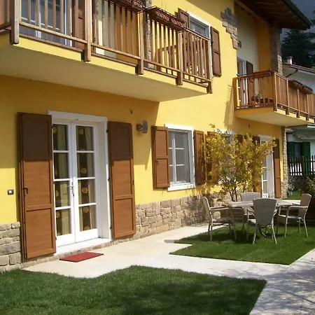 Tasel With Heated Pool * Malcesine