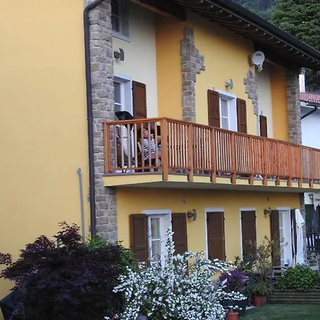 Tasel With Heated Pool Apartamento