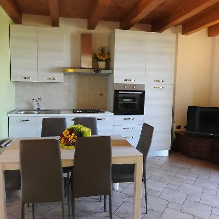 Tasel With Heated Pool * Malcesine