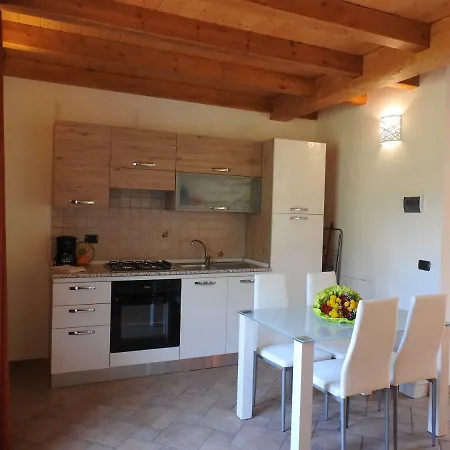 Tasel With Heated Pool Apartamento *