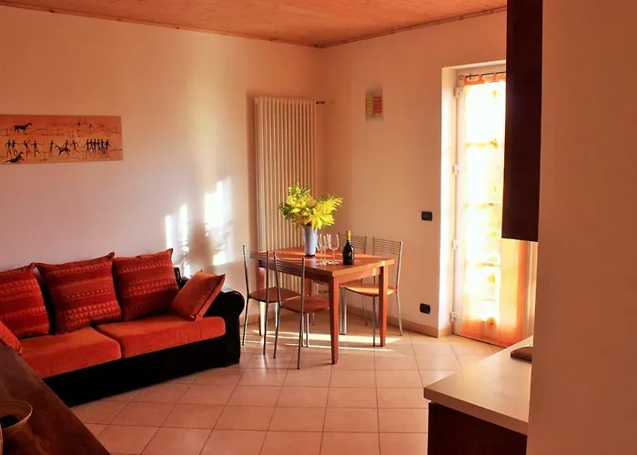 Tasel With Heated Pool Malcesine