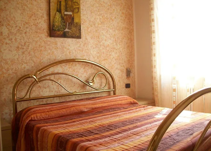 Tasel With Heated Pool *