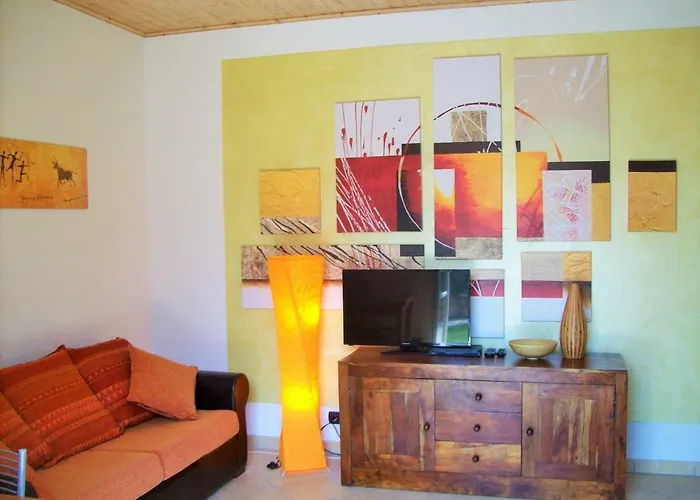 Appartamento Tasel With Heated Pool Malcesine