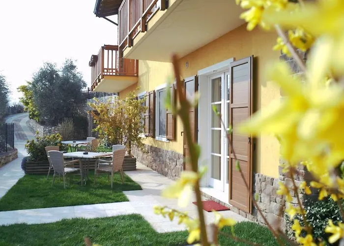 Appartamento Tasel With Heated Pool