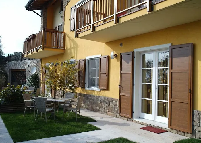 Appartamento Tasel With Heated Pool