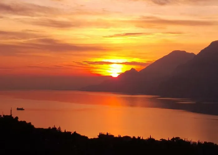 Tasel With Heated Pool Appartamento