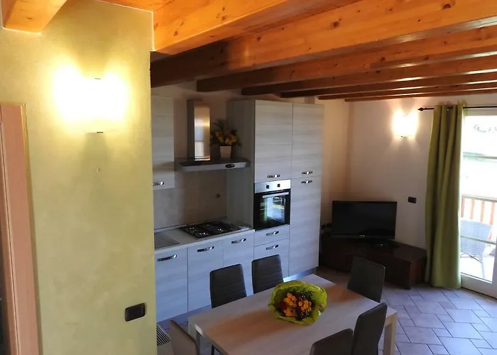 Tasel With Heated Pool Appartamento Malcesine