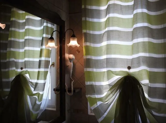 Tasel With Heated Pool * Malcesine