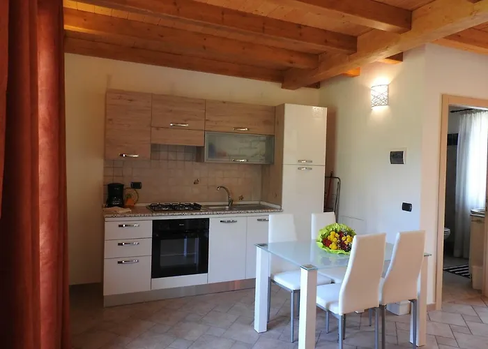 Tasel With Heated Pool Appartamento *