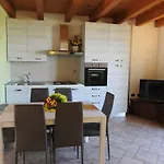 Tasel With Heated Pool * Malcesine