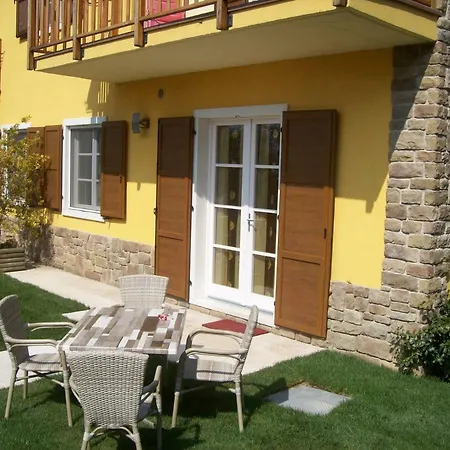 Daire Tasel With Heated Pool Malcesine