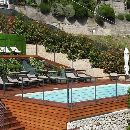 Tasel With Heated Pool